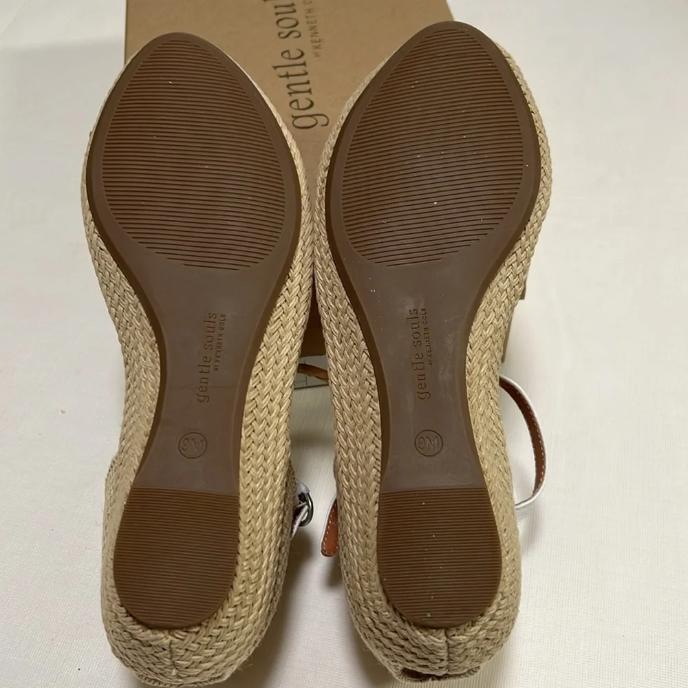 GENTLE SOULS by Kenneth Cole Women's Lucille Wedge Sandals Size 9M